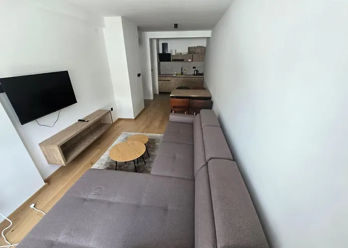 Jahorinska 51 ヤホリナ