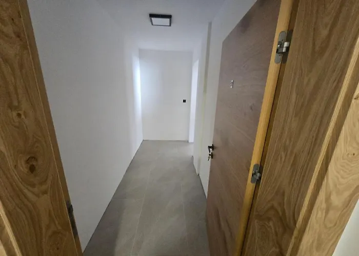 Jahorinska 51 アパート *