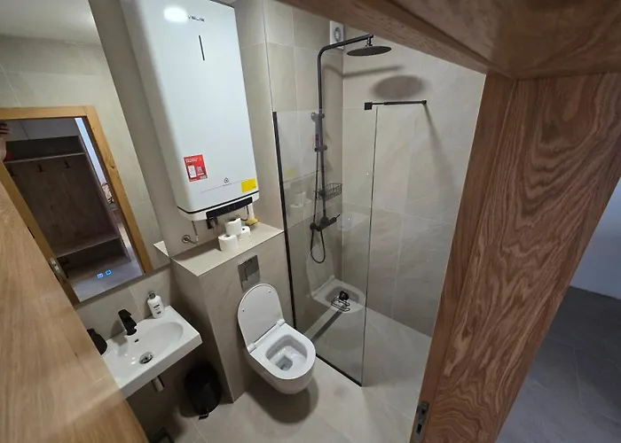 アパート Jahorinska 51 ヤホリナ